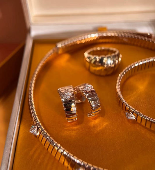 The Art of Jewelry: How LOTTEDS Transforms Everyday Moments