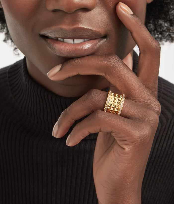 Bob Rollers Gear Ring ,Moissanite Pavé Stud 3-Band | Yellow, Rose & White Gold — real photo 6