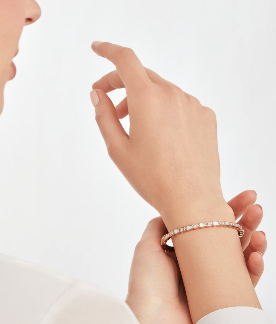 Lotteds Bob Snake Orion Bracelet, Rose Gold Mother-of-Pearl Moissanite — real photo 2