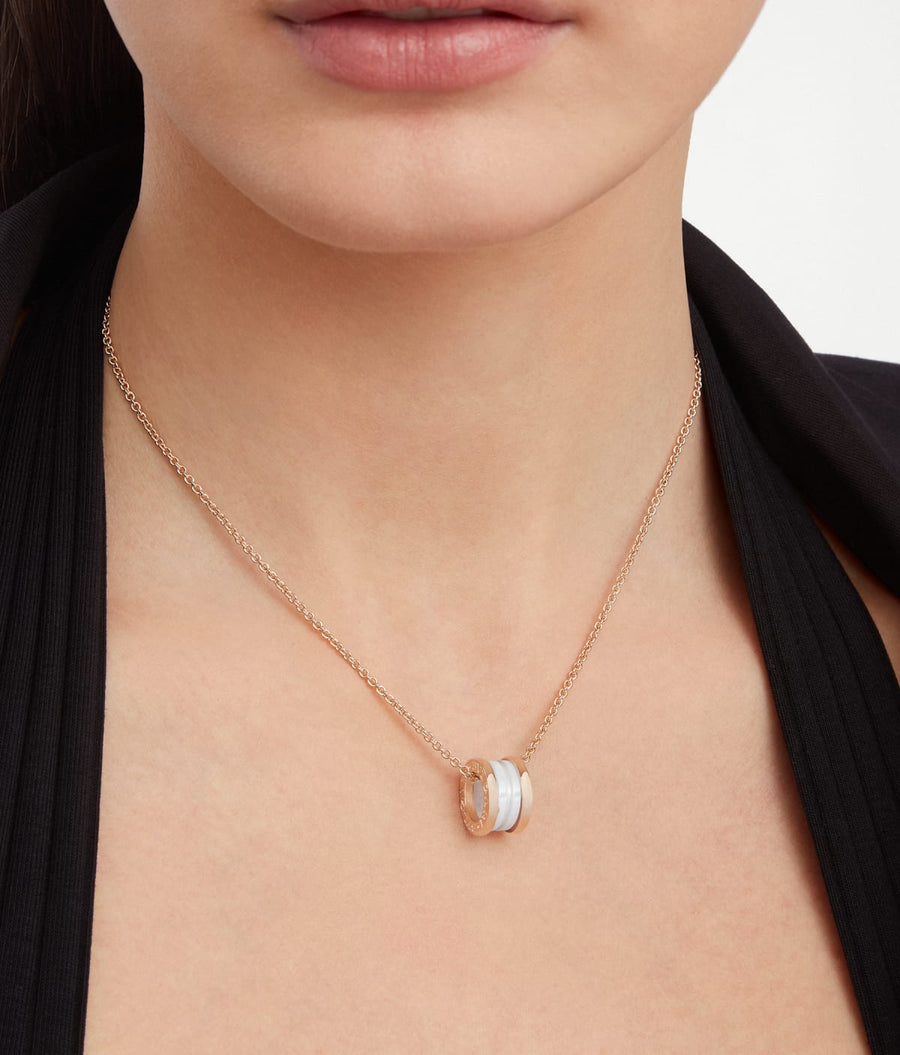Bob Rollers Calista Pendant White Ceramic — real photo 3