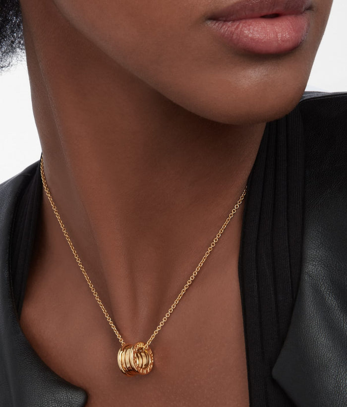 Lotteds Bob Rollers Marlo Pendant Necklace, Yellow Gold, Plain, High Polish — real photo 4