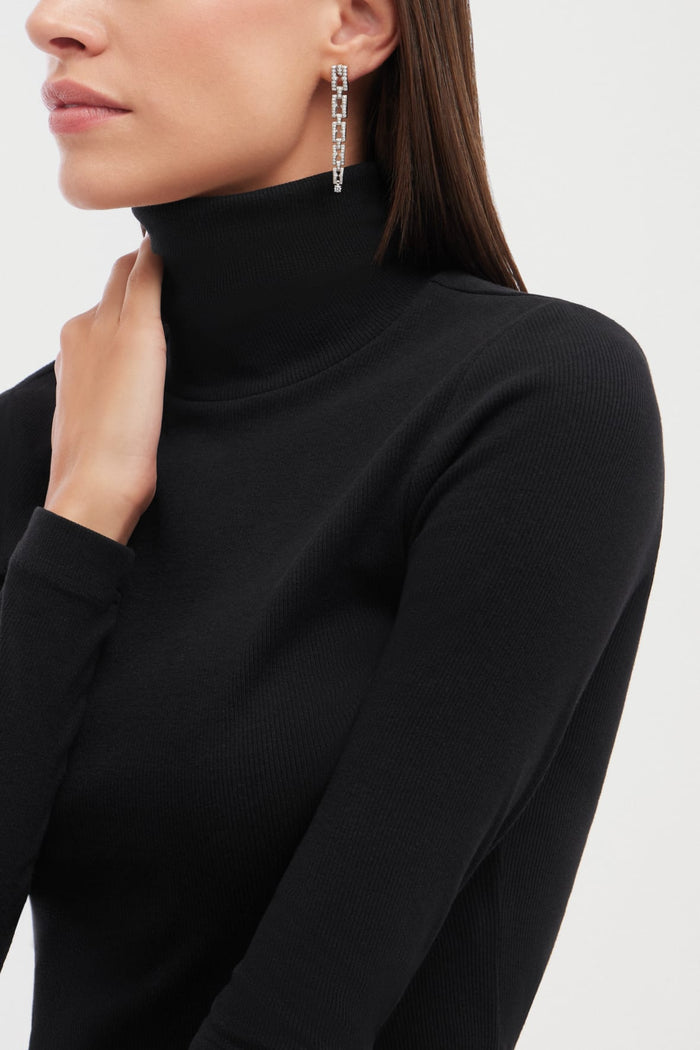 Bob Aura Chain Earrings, Moissanite, Full Pave Set | Rose & White Gold — real photo 5