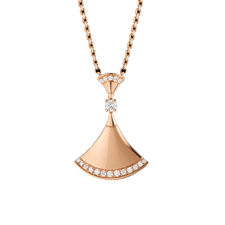 Bob Aeris Fan Essential Necklace, Moissanite — real photo 2