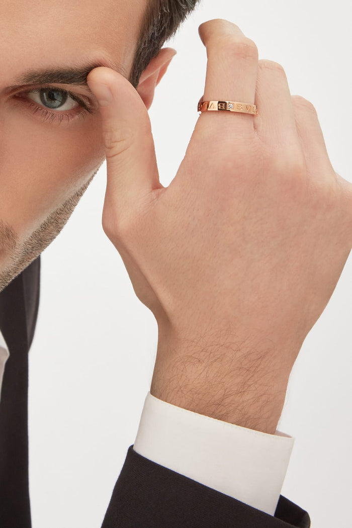 Lotteds Bob Aura Ring Rose Gold Moissanite (Engagement/Wedding Engravable Text) — real photo 4