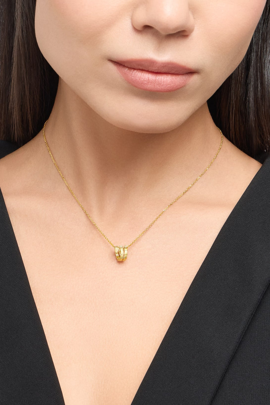Bob Snake Giorno Triple-Layered Necklace in Sculptural Gold — real photo 2