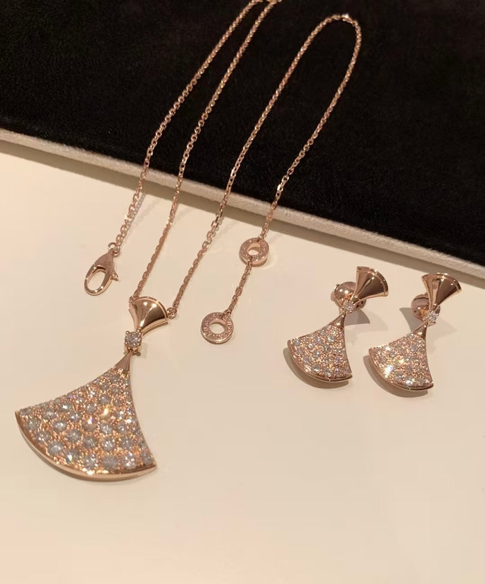 Moissanite
