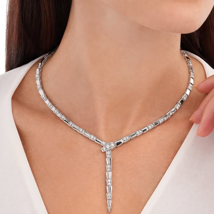 Lotteds Bob Snake Giorno Wrapped Pendant Necklace – Moissanite Pavé — real photo 4