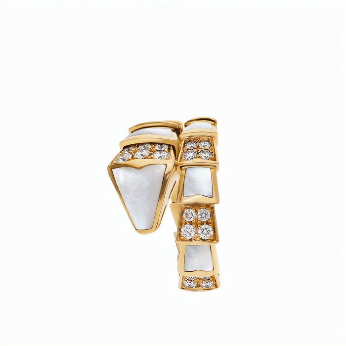 Bob Snake Lovato Coil Ring Moissanite & Mother-of-Pearl — real photo 6