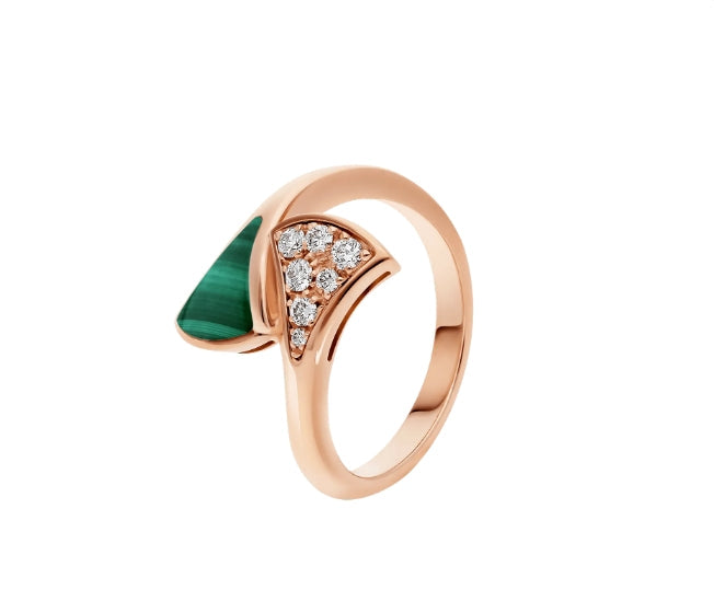 Bob Aeris Fan Essential  Ring， Rose Gold ， Malachite&Moissanite — real photo 2