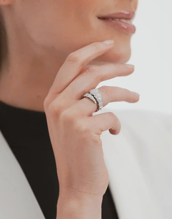 Bob Snake Lovato White gold Ring Double Pavé Moissanite — real photo 5