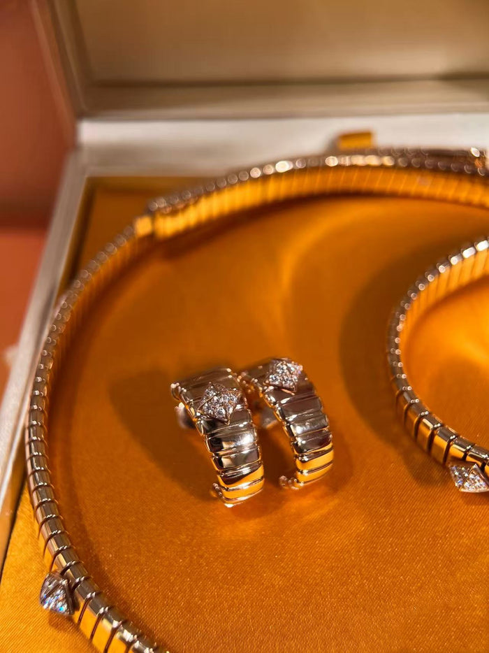 Bob Spirava Bracelet, with Studs — real photo 5